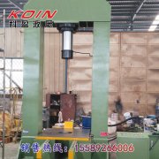 龍門(mén)壓裝機(jī)（200噸龍門(mén)液壓機(jī)）
